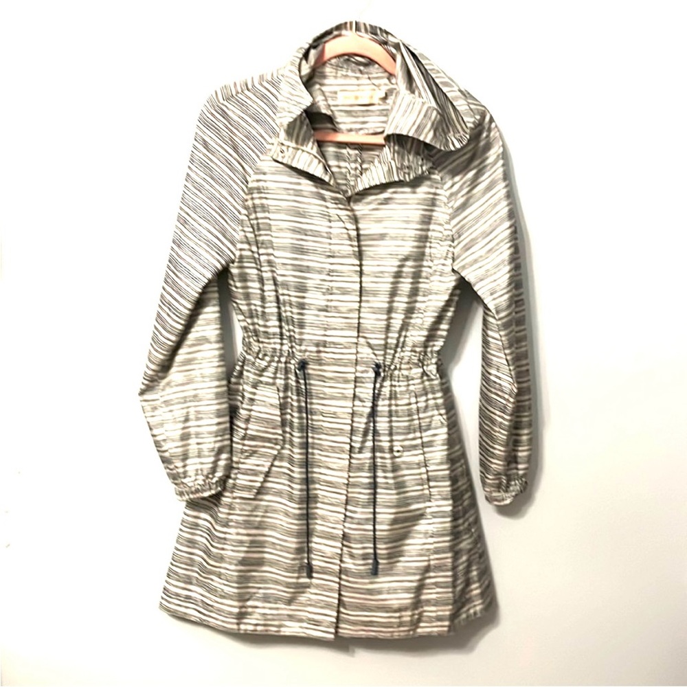 Women's Tory Burch rain jacket Sz Sm